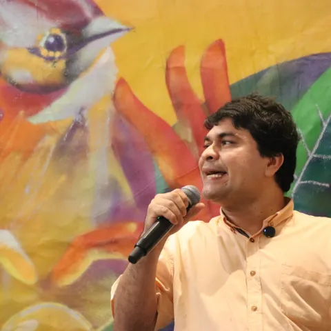 Bogotá regaló obra de arte en la COP16 a Asodisvalle, la primera universidad de América Latina para personas con discapacidad