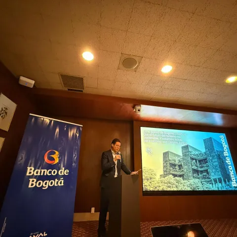 Bogotá avanza hacia un turismo más sostenible con el respaldo del Banco de Bogotá y Cotelco