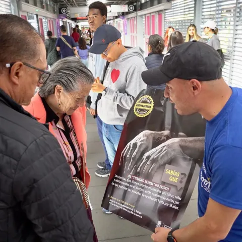 La Zona T de Bogotá protege la niñez, rechaza la explotación sexual de niños, niñas y adolescentes y promueve un turismo responsable