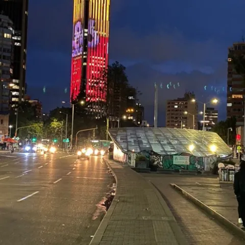 La Torre Colpatria se iluminará con los colores de Bogotá para celebrar los 486 años de la ciudad