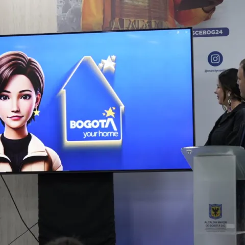 Oficina de turismo de Bogotá, primera entidad del país en utilizar IA generativa para mejorar la experiencia de turistas con nuevo ChatBot ‘Candelaria’