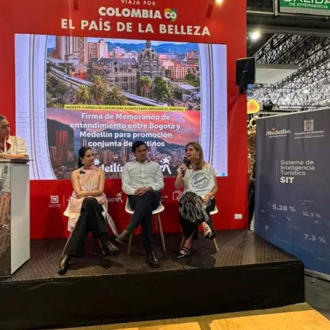 Medellín y Bogotá pactan alianza histórica para el turismo responsable