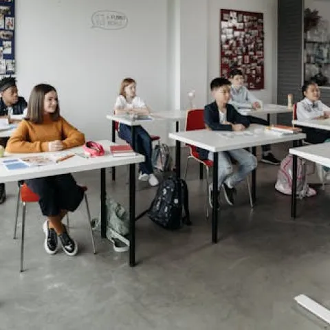 Cursos gratuitos para el sector turismo