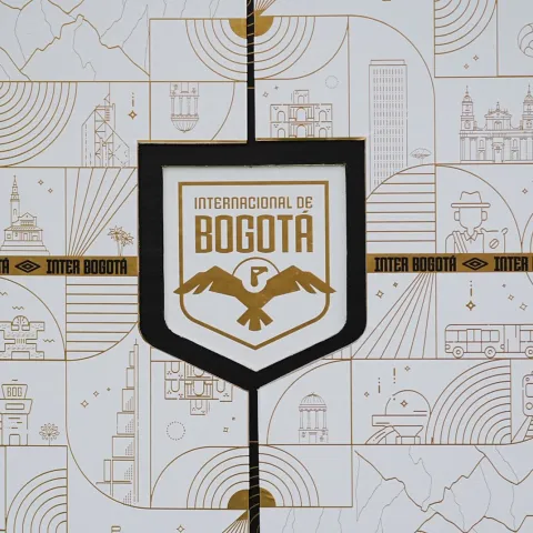 Presentaron a Internacional de Bogotá, proyecto con la marca de la capital en la camiseta