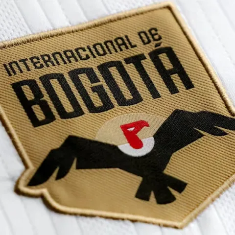 Presentan oficialmente la nueva camiseta del Internacional de Bogotá para el 2026: Así luce