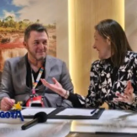 Bogotá apuesta por el turismo accesible tras acuerdo firmado en FITUR 2026