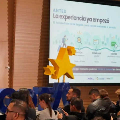 Más de 200 operadores turísticos en Bogotá recibieron herramientas prácticas para su negocio