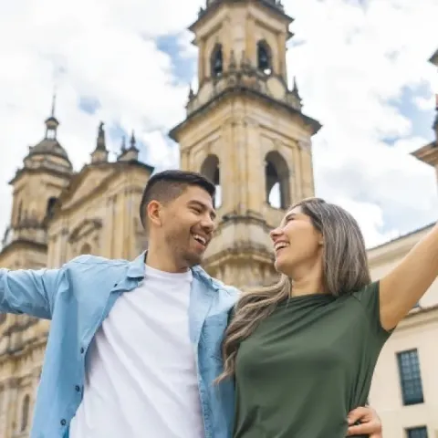 Turismo en Bogotá: llegada de extranjeros cae 5,1 % pese a llegada de más vuelos