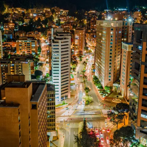 ¿Qué hacer un fin de semana en Bogotá? Guía para vivir la capital como turista de día y de noche
