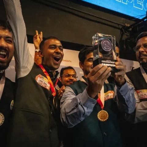 INDIA VUELVE A CONQUISTAR EL MUNDIAL DE TEJO EN BOGOTÁ