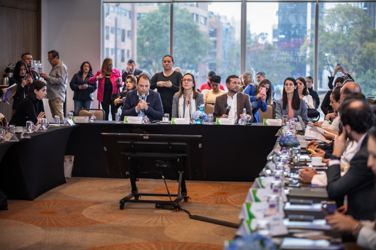 Más de 60 líderes del sector turismo comprometidos para impulsar el sector y dinamizar la economía de Bogotá 