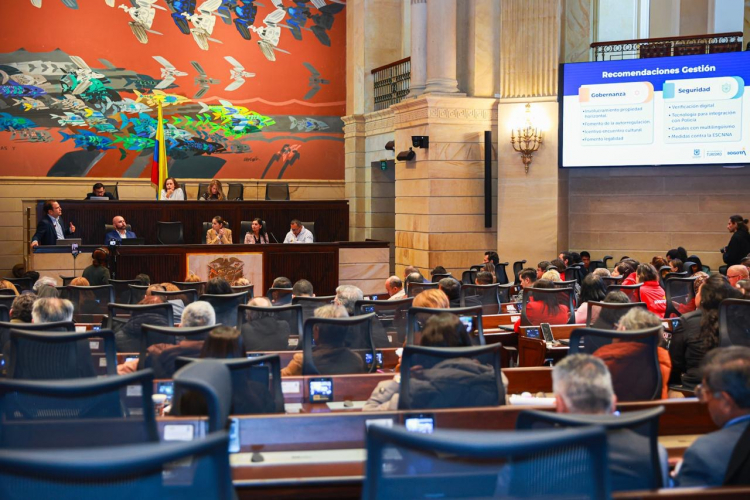 Bogotá presenta propuestas para regular la vivienda turística en la propiedad horizontal