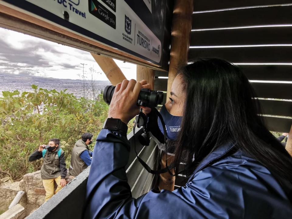 Directora Karol Fajardo IDT