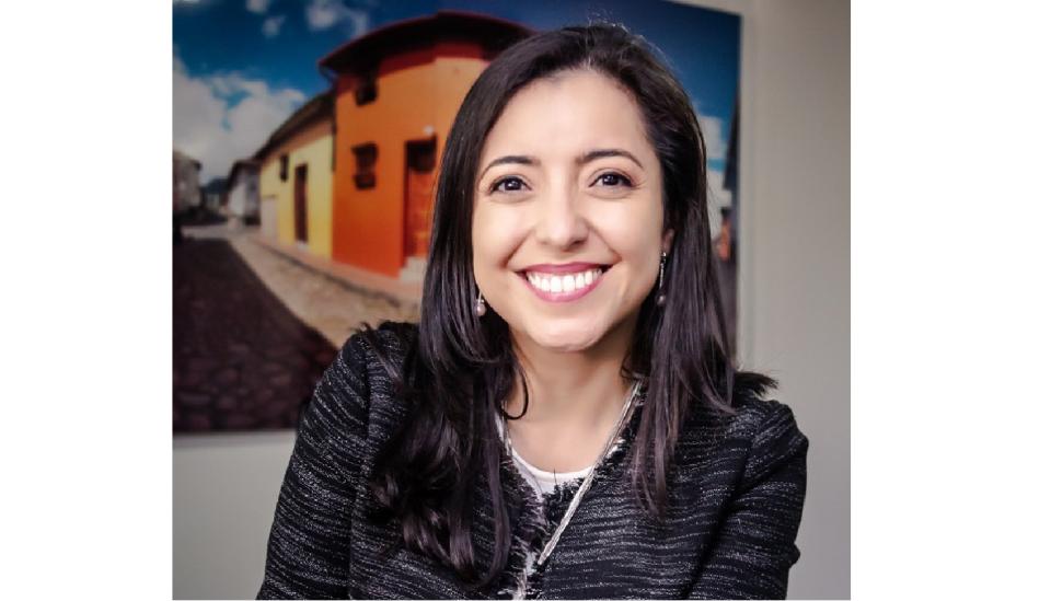 Directora Karol Fajardo IDT
