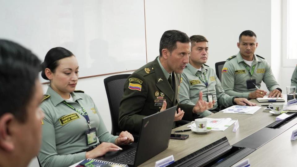 Bogotá tendrá más policías de turismo en pocas semanas.