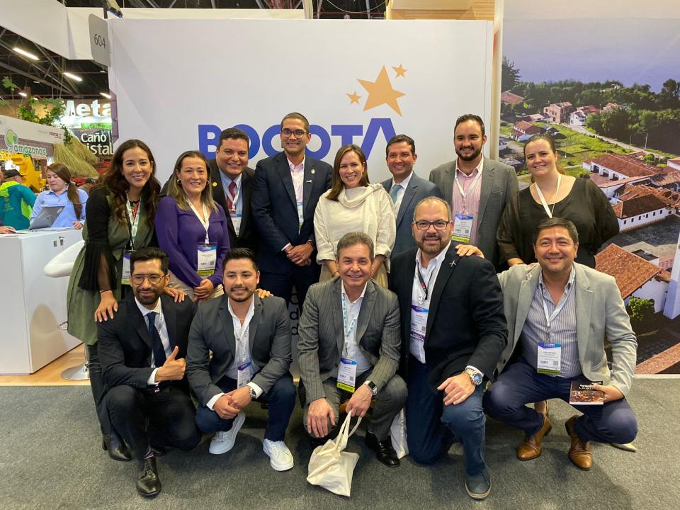 TURISMO DE JALISCO Y VIVA AEROBUS, 