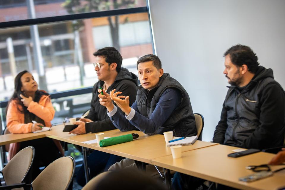 Bogotá escucha a sus guías profesionales de turismo para construir un sector más fuerte, sostenible y articulado