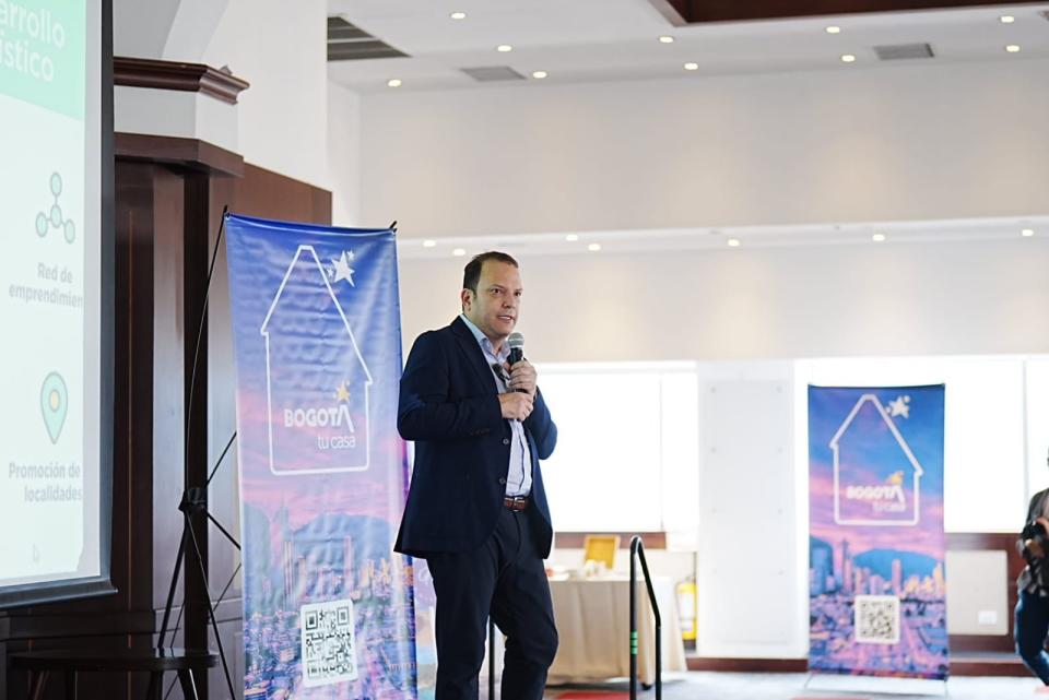 Bogotá refuerza su estrategia turística en un encuentro con 120 agencias de viajes