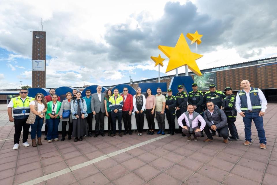 Bogotá lidera mesa interinstitucional para promover un entorno seguro y libre de violencias en la Terminal de Transporte de Salitre