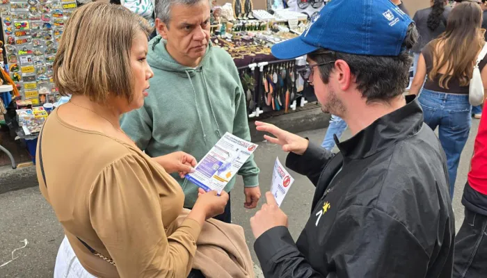 Bogotá prohíbe el uso de llamas como atractivo turístico e inicia plan de transición para familias vinculadas