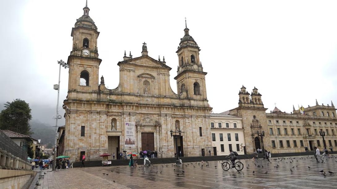 Estas son las 10 nacionalidades de los turistas que más visitan Bogotá. Semana