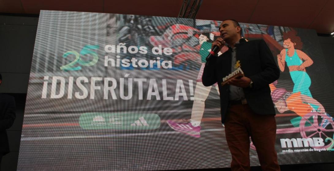 Bogotá reconoce a la mmB por sus 25 años impulsando el turismo deportivo en la ciudad