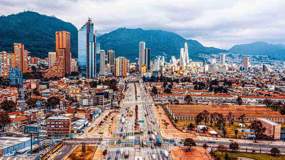 Bogotá supera los 1,7 millones de visitantes internacionales en 2025 y fortalece su proyección global