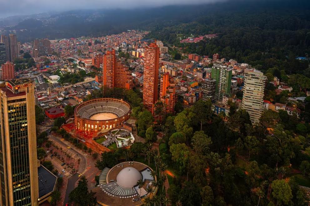 Bogotá alcanzó récord histórico con la llegada de cuatro millones de turistas en 2026: ¿por qué cada vez más personas eligen viajar a la capital?
