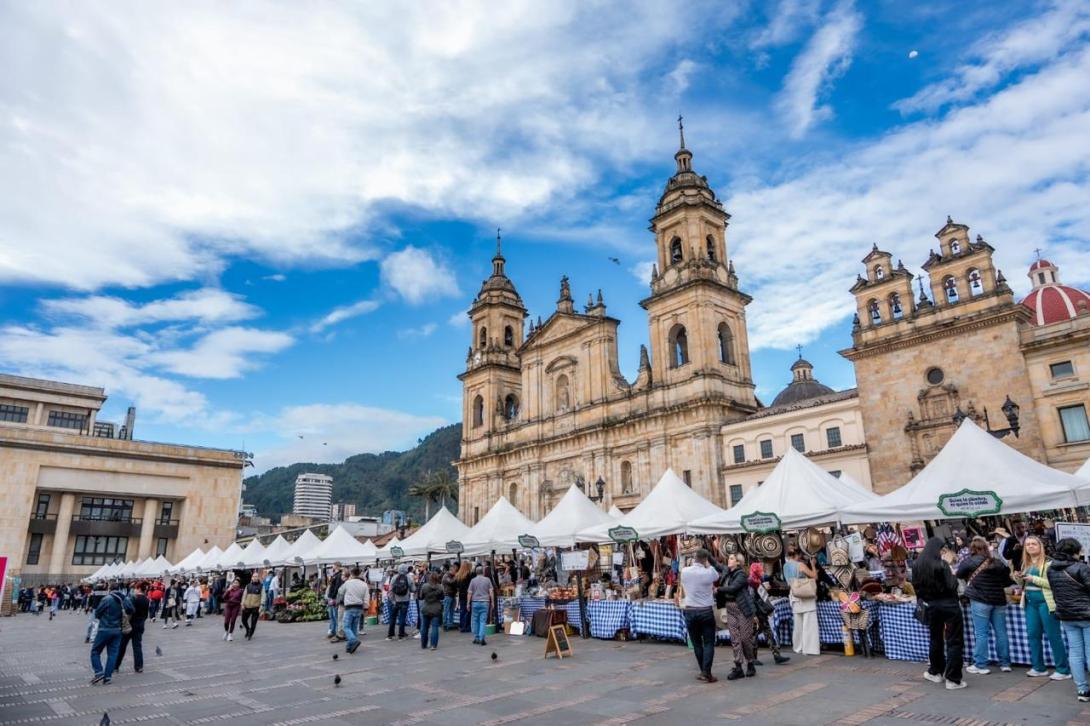 Bogotá celebra el Día del Campesino con una edición mundial de sabores, cultura y tradición en la Plaza de Bolívar